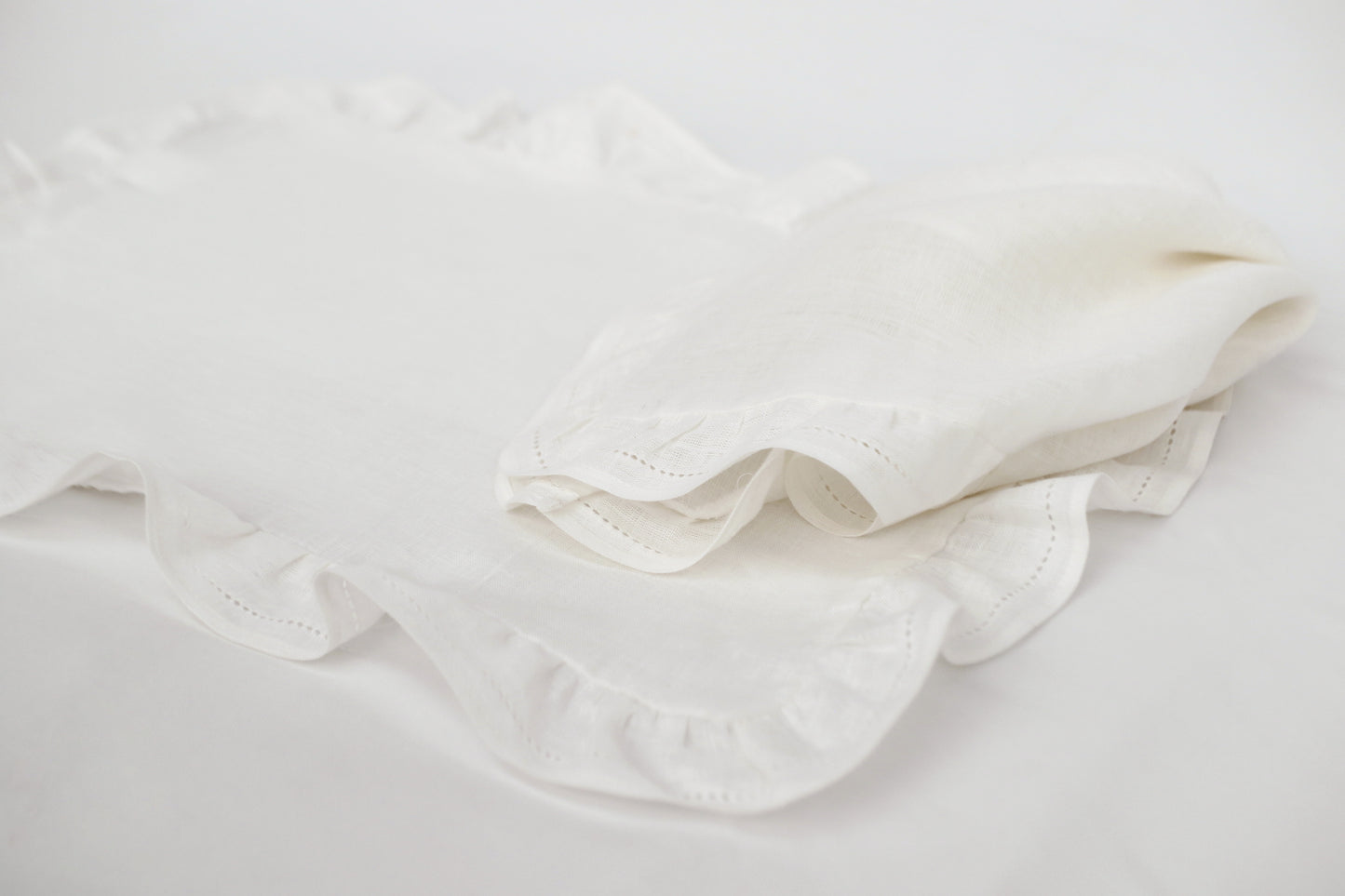 Open Hem Ruffle Napkin